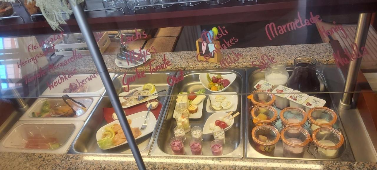 Gasthuus Ulenhoff Hotel Westoverledingen Екстериор снимка