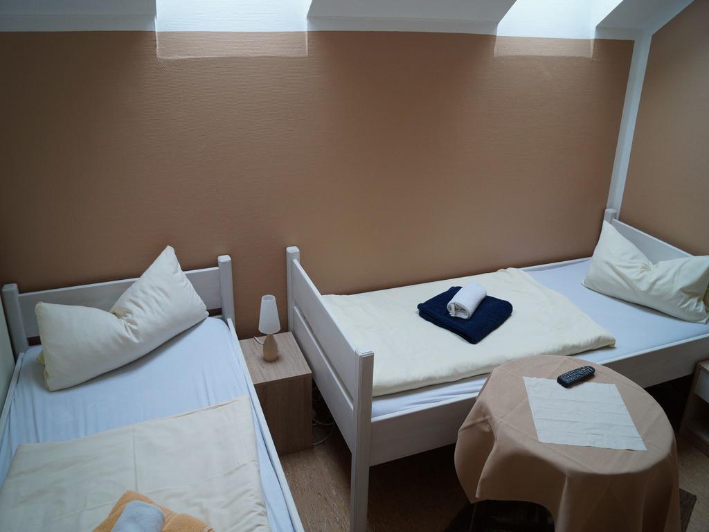 Gasthuus Ulenhoff Hotel Westoverledingen Стая снимка