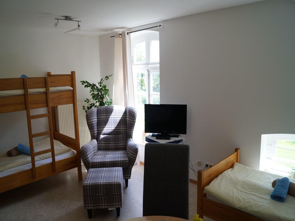 Gasthuus Ulenhoff Hotel Westoverledingen Стая снимка