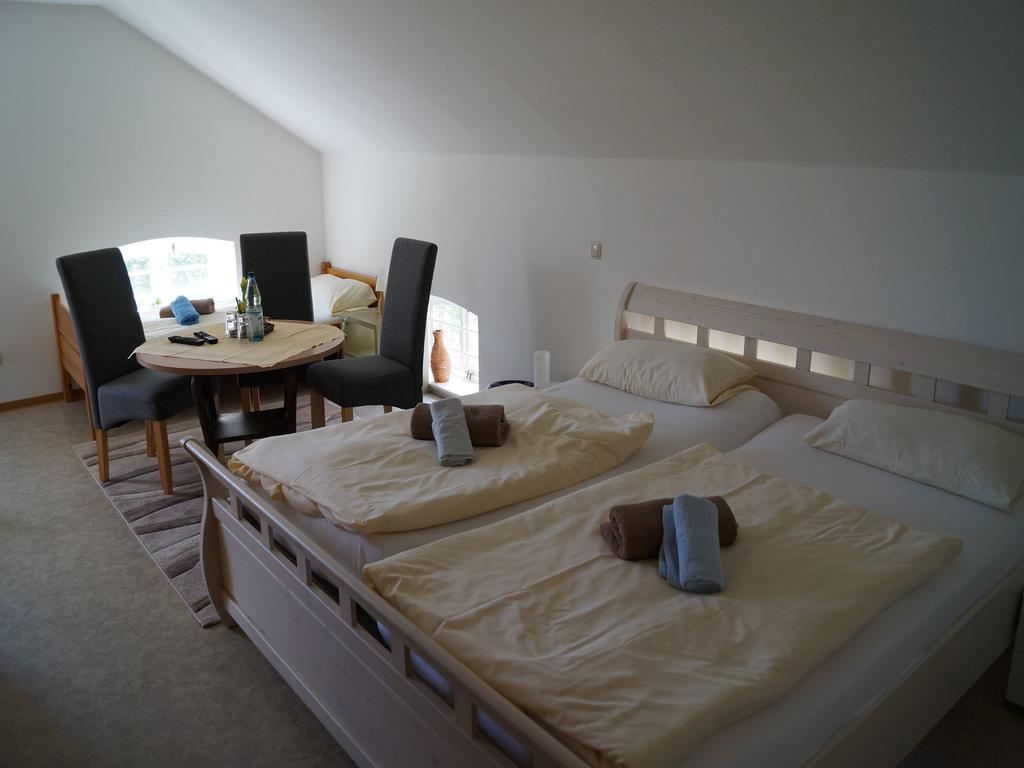 Gasthuus Ulenhoff Hotel Westoverledingen Стая снимка