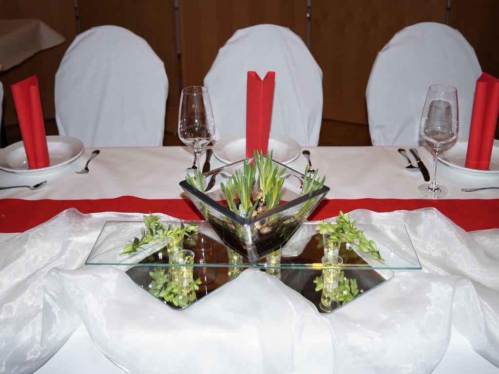 Gasthuus Ulenhoff Hotel Westoverledingen Екстериор снимка