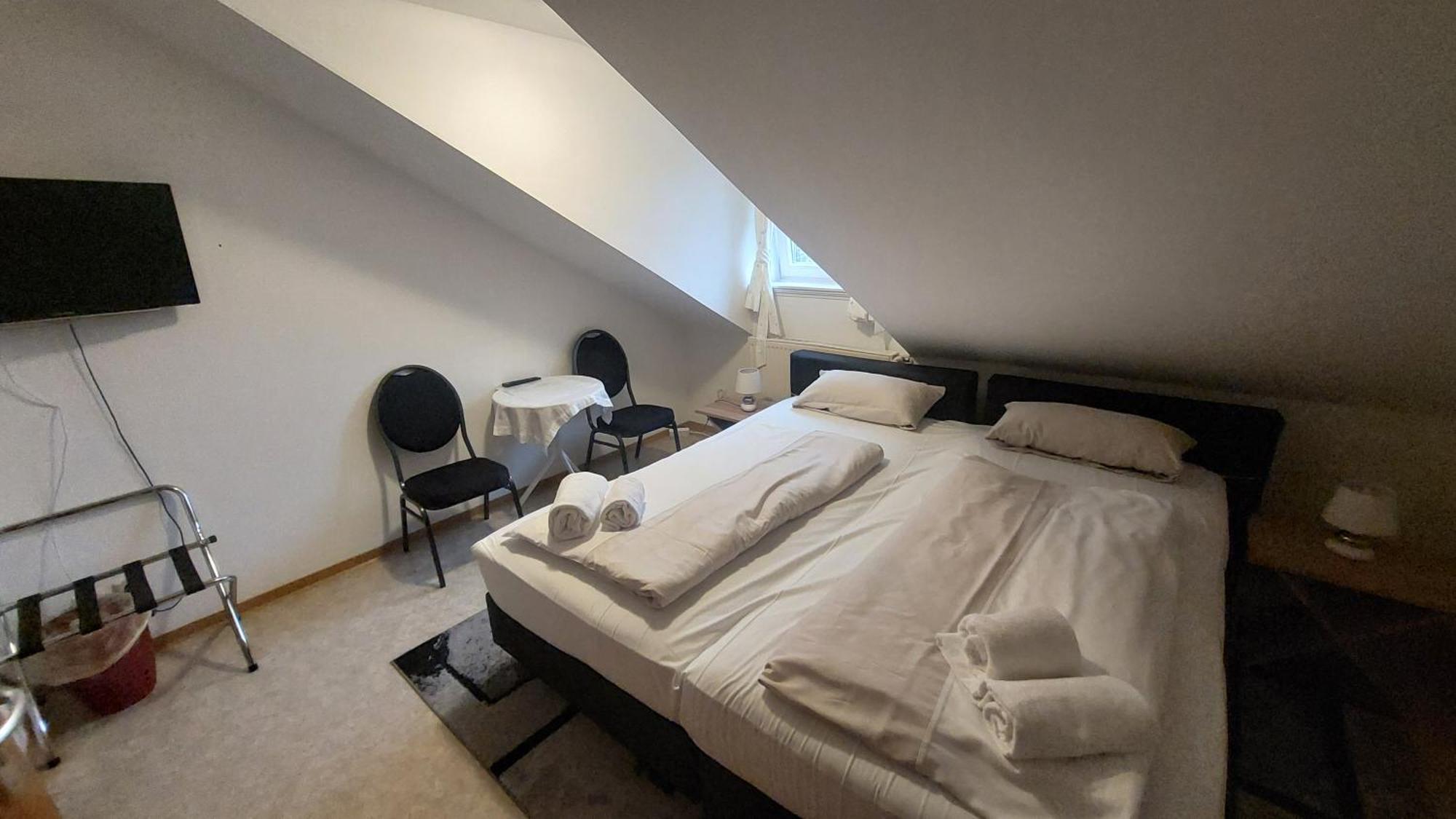 Gasthuus Ulenhoff Hotel Westoverledingen Екстериор снимка